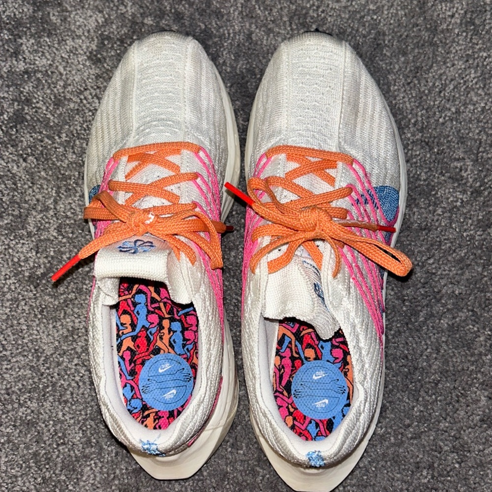 new size 8 nike peagus turbo next nature (zoomx)